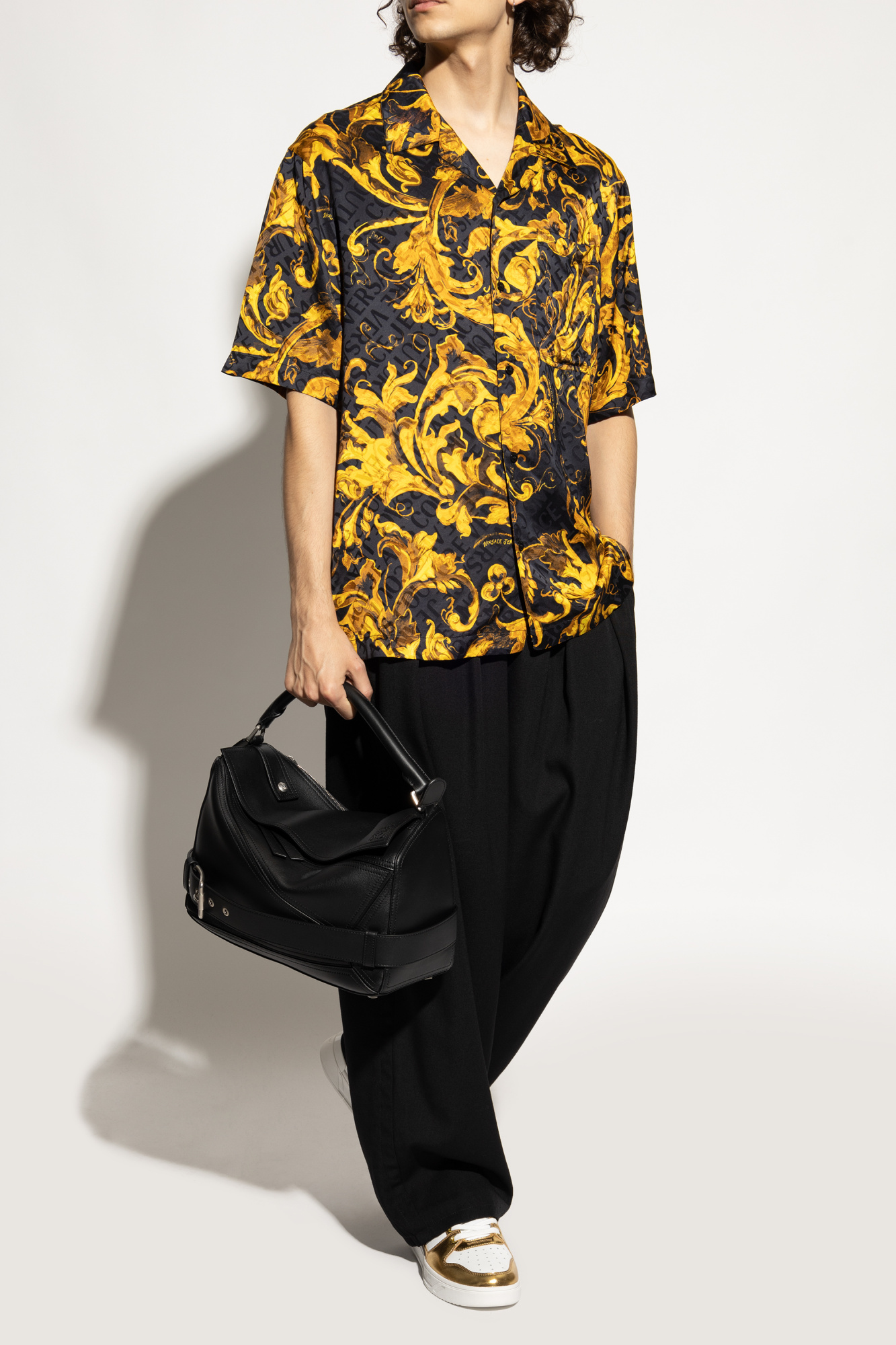 VERSACE シッフトトロストリンクフティ 78GAIT07CF01T G89 VERSACE シッフトトロストリンクフティ 78GAIT07CF01T G89 Trail